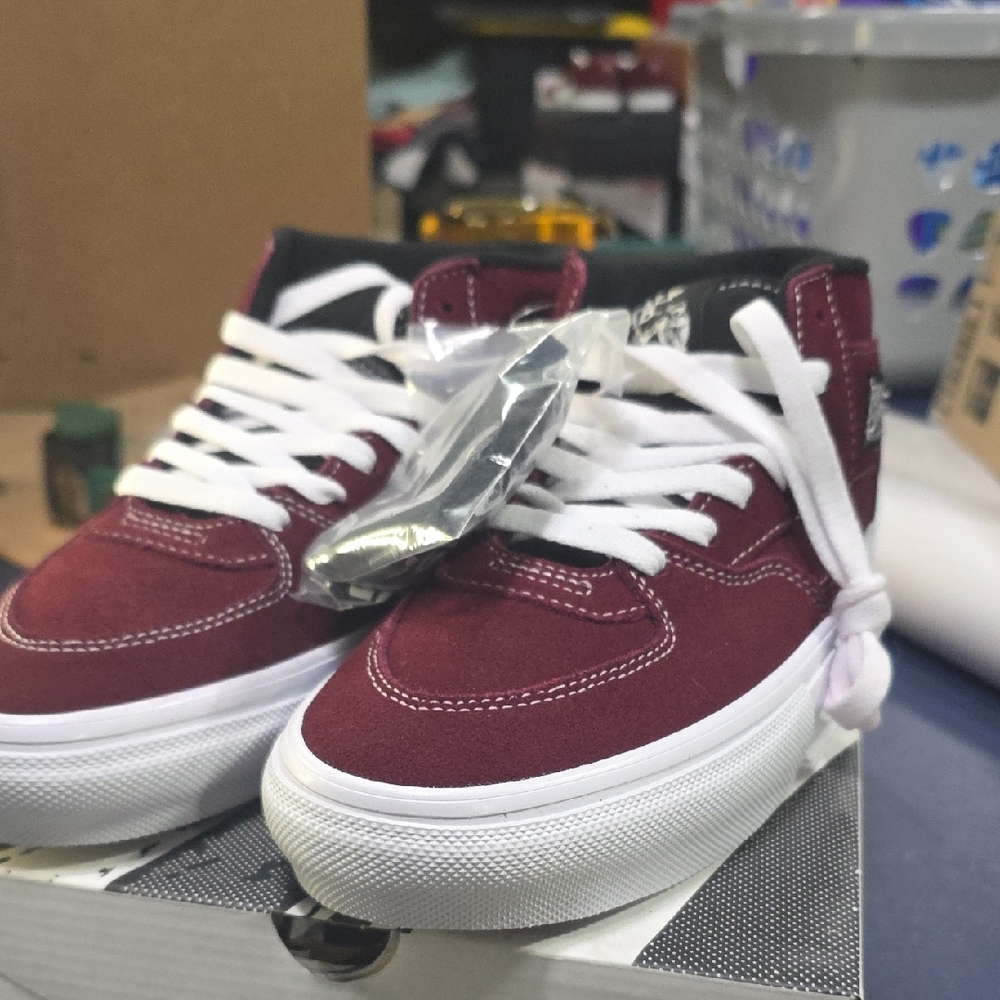 Mens Vans Size 10.5 Port Royale Half Cabs New